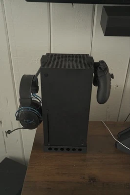 Xbox Series X - Controller And Headset Mount - On Console - 2 Pack - 3D Printed - Image 1 of 4