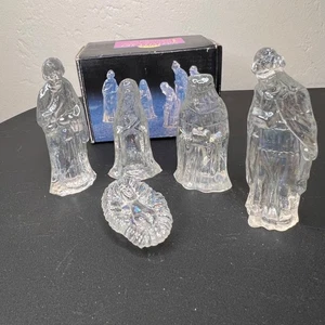 6 Piece Genuine Rainbow Crystal Nativity Set With Sculptured Figures & Box - Picture 1 of 21