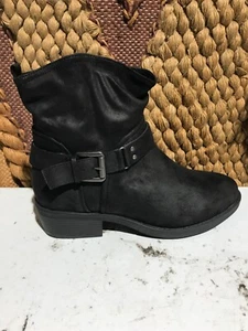 Torrid Damenstiefel schwarz seitlicher Reißverschluss Schnalle kubanischer Absatz runde Spitze US-Größe 11W - Bild 1 von 8