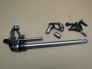 BMW F900XR TE 2021 85 miles gear selector shaft (6269) - Picture 1 of 10