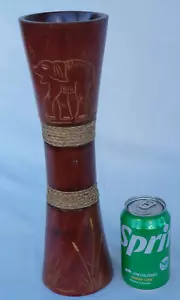 14" Vintage Hand Carved Elephant Wooden Vase with Twine Asia or African Treen - Foto 1 di 11