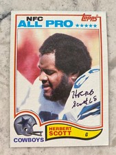Herb Scott Signed DALLAS COWBOYS Card   1982 Topps