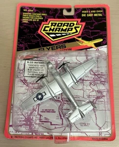 Road Champs Flyers B-25 1993 Mitchell Panchito avión de guerra nacional sin usar, en paquete - Imagen 1 de 2