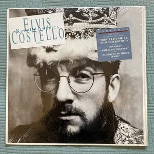 Elvis Costello ~King Of America~ 1986 Columbia FC40173 EX/VG+ w/Inner Sleeve  - Picture 1 of 8