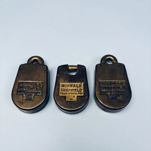 CANDADOS VINTAGE X3 WORMALO LATÓN - TODOS BLOQUEADOS SIN LLAVES - Imagen 1 de 9