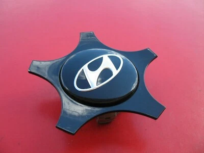 12 13 14 15 16 17 HYUNDAI VELOSTER 1 LLANTA TAPACUBOS TAPACUBOS CUBIERTA CENTRAL 11748 Foto 1 de 3