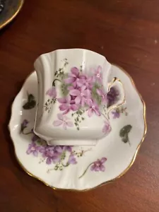 TAZZA E PIATTINO VIOLA VITTORIANA HAMMERSLEY; TAZZA DA TÈ INGLESE VINTAGE - Foto 1 di 6