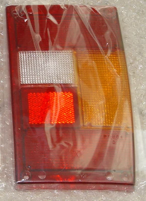 Land Rover Range Rover Classic 1987-1995 OE Spec Right Taillight Lens Brand New - Image 1 of 2
