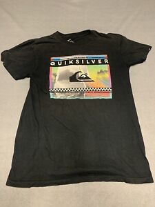 Quick Silver t shirt men’s large black small holes at bottom