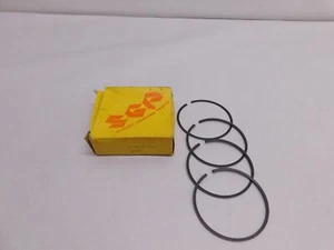 S127T1 12140-31010 Superseded by 12140-30010 NOS OEM Suzuki Piston Ring Set - Picture 1 of 3