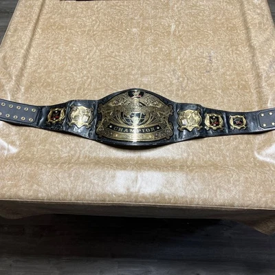 WWE World Wrestling Entertainment Champion Belt 2007 Figures Toy Co Licensed - Image 1 of 4