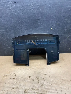 Medidor de cluster de velocímetro 1988 Oldsmobile Cutlass Calais fabricante de equipamento original S6185 DG - Imagem 1 de 4