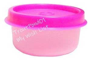 Tupperware Mini Smidget Rosa con Guarnizione al Neon a Tenuta di Liquido Nuovo - Foto 1 di 2