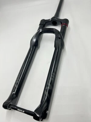 Rockshox LYRIK SELECT+ RC 29" 170 42 毫米偏移光面黑色悬架叉 — 第 1/4 张图片