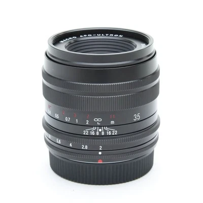 Voigtlander MACRO APO-ULTRON 35mm F/2 ASPH. (for Fujifilm X) #315 -Near Mint- - Image 1 of 4