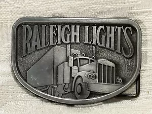 Raleigh Lights Camion Boucle Ceinture Métal Cigarettes Tabac Vintage Trucker Rétro - Photo 1/4