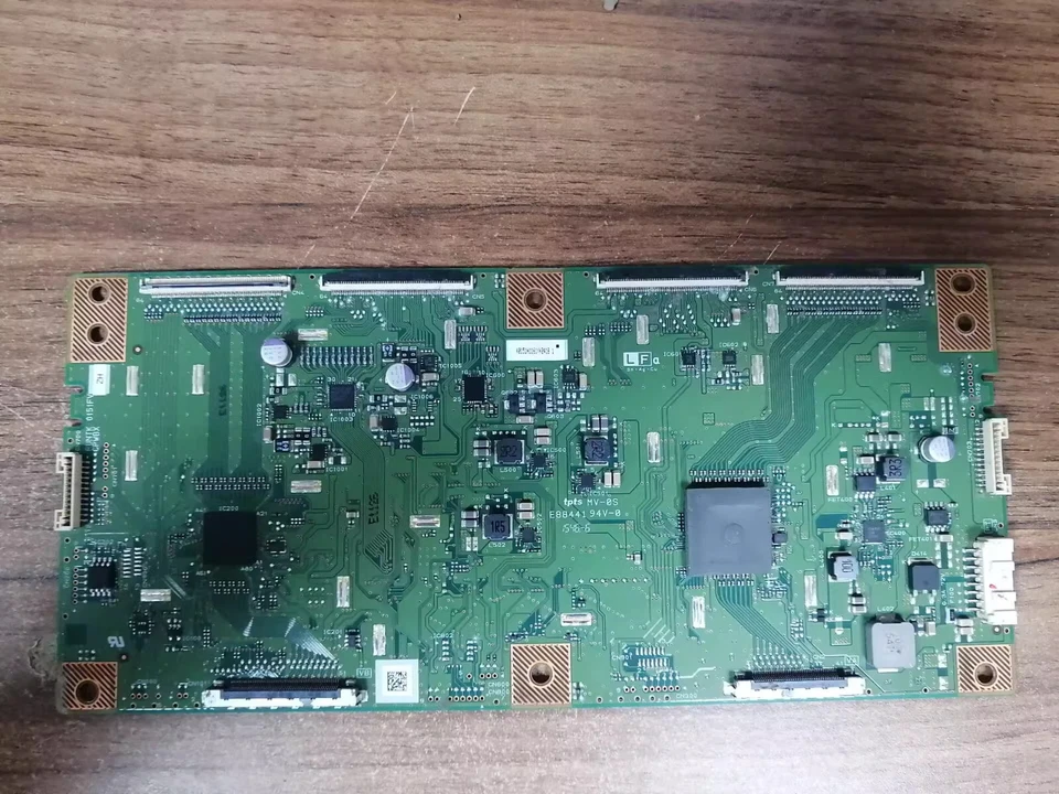 Placa Sharp RUNTK0151FVZH RUNTK 0151FV CPWBX ZH T-Con para LC-70UE30U LC-70UH30U Foto 1 de 1
