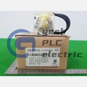 Ein neuer Panasonic MUMA042P1S AC Servomotor im Karton - Bild 1 von 4