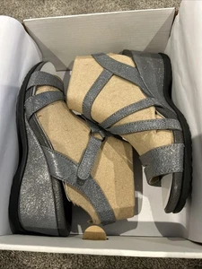 Dansko Addyson Metallic Distressed Leather Sandal Pewter. Size 37 EU / 7 US - Picture 1 of 5
