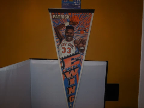 patrick ewing full size pennant new w tag Cover