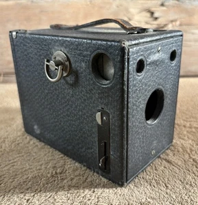Kodak No. 2 Brownie Antique Box Camera Untested - Picture 1 of 10