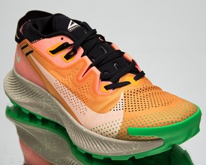 nike pegasus 35 orange