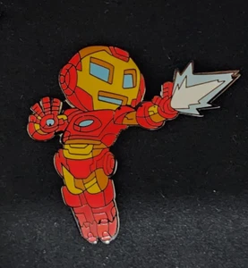 Prendedor Iron Man Tony Stark Skottie Young de Marvel Made 2020 - Imagen 1 de 4
