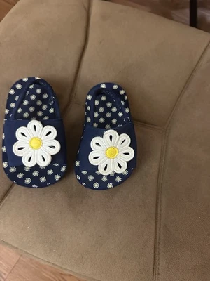 Sandalias Blue Daisy para niños pequeños  Foto 1 de 4