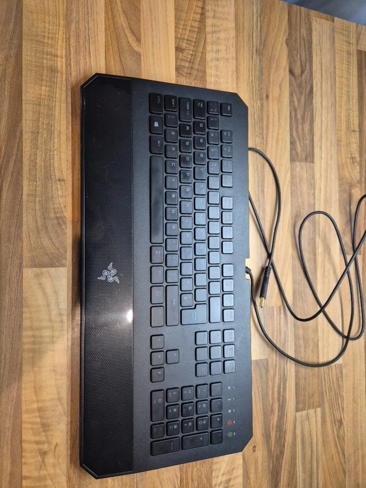Razer DEATHSTALKER gaming Keyboard - Image 1 of 2