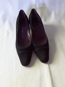 Bruno Magli Womens Sz 36 Heels Suede Black Italian Pumps - Picture 1 of 8