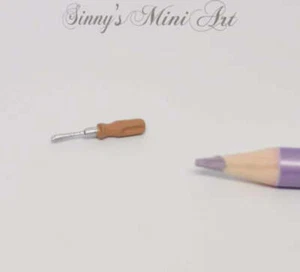1:12 Dollhouse Miniature Screwdriver, Miniature Tools IM 0123 - Picture 1 of 1