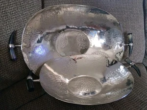 Pair Of Hammered Silver Chrome Bowl Horn Handles 16x25" & 21x15" Gorgeous India - Picture 1 of 7