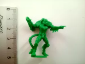 NINTH MOON TREE SHARK MINIATURE DREADBALL P105 - Imagen 1 de 1