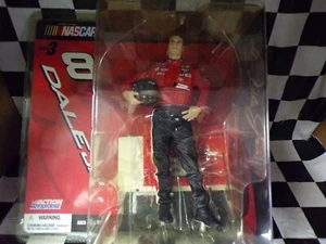 Dale Earnhardt Jr #8 2004 Figurine Action / McFarlane 6.5 in. W/ Helmet Series 3 - Picture 1 of 5