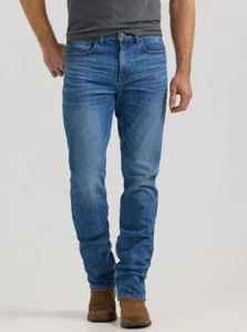 SPECIAL DEAL Wrangler Men's 20X No. 44 Slim Fit Straight Leg Jean, Nemby - Picture 1 of 5