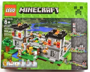 LEGO Minecraft 21127 The Fortress - Picture 1 of 7
