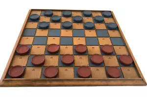 Tablero de ajedrez y piezas de juego de arte popular hecho a mano ÚNICO EN SU CLASE hechas a mano por R. Johnson 1989-91 - Imagen 1 de 12