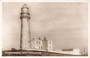 2 Inter-War  FLAMBOROUGH  LIGHTHOUSE  Yorkshire Photo  Postcards - Picture 1 of 2