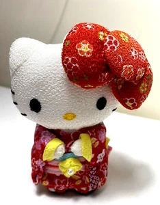 Statuetta bambola gatto peluche Sanrio kimono giocattolo Hello Kitty - Foto 1 di 4