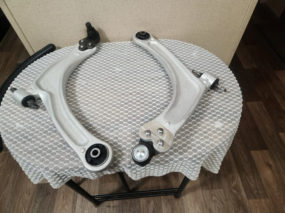 Brazos de control para Chevrolet HHR 2010 lado del conductor delantero del pasajero 1 par nuevo Foto 1 de 2