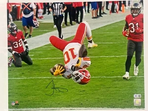 Beckett Tyrek Hill Signed 16 x 20 "Flip" Fanatics Photo Kansas City Chiefs BAS - Picture 1 of 6