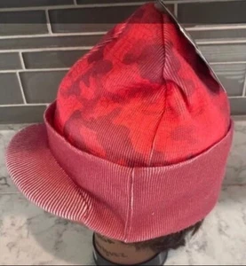 New Ecko Unltd Beanie Visor Hat Winter Red Camouflage Camo Brim - Picture 1 of 3