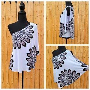 Heart Soul Small Black & White Stretchy Geometric Floral One Shoulder Retro Top - Picture 1 of 3