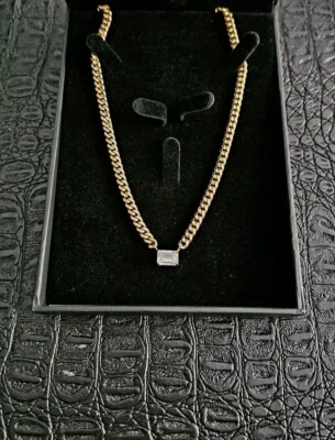 Collar cubano Miami de oro de 14k con colgante de diamantes esmeralda cultivados en laboratorio de 2 quilates F VS1 Foto 1 de 4