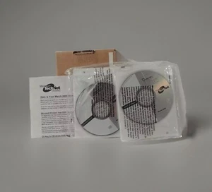 8-Disk Set - Microsoft TechNet 2000 Software CDs - Picture 1 of 11