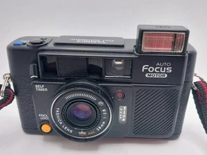 Yashica Full Automatic 35mm Film Point and Shoot Camera w/ Auto Focus Motor - Picture 1 of 8