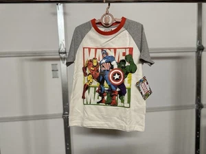 Boys Marvel Super Hero T-Shirt ~ Size 6 - Picture 1 of 1