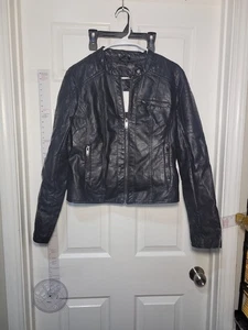 LARGE Rue 21 Women's Black Jacket 100% polyurethane 100% Polyester Backing. - Picture 1 of 4