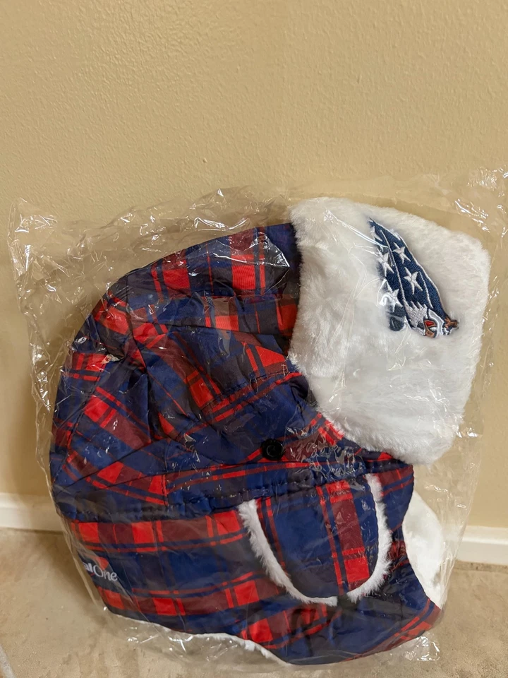 Washington Capitals Trapper Hat SGA NEW IN PLASTIC PACKAGING - Image 1 of 1