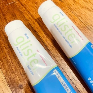 2pcs Amway Glister Multi-action Fluoride Toothpaste (200g each) - Picture 1 of 3